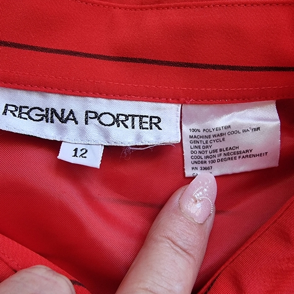 REGINA PORTER Vingtage Pinstripe Button Down Long Sleeve Blouse - Picture 5 of 8